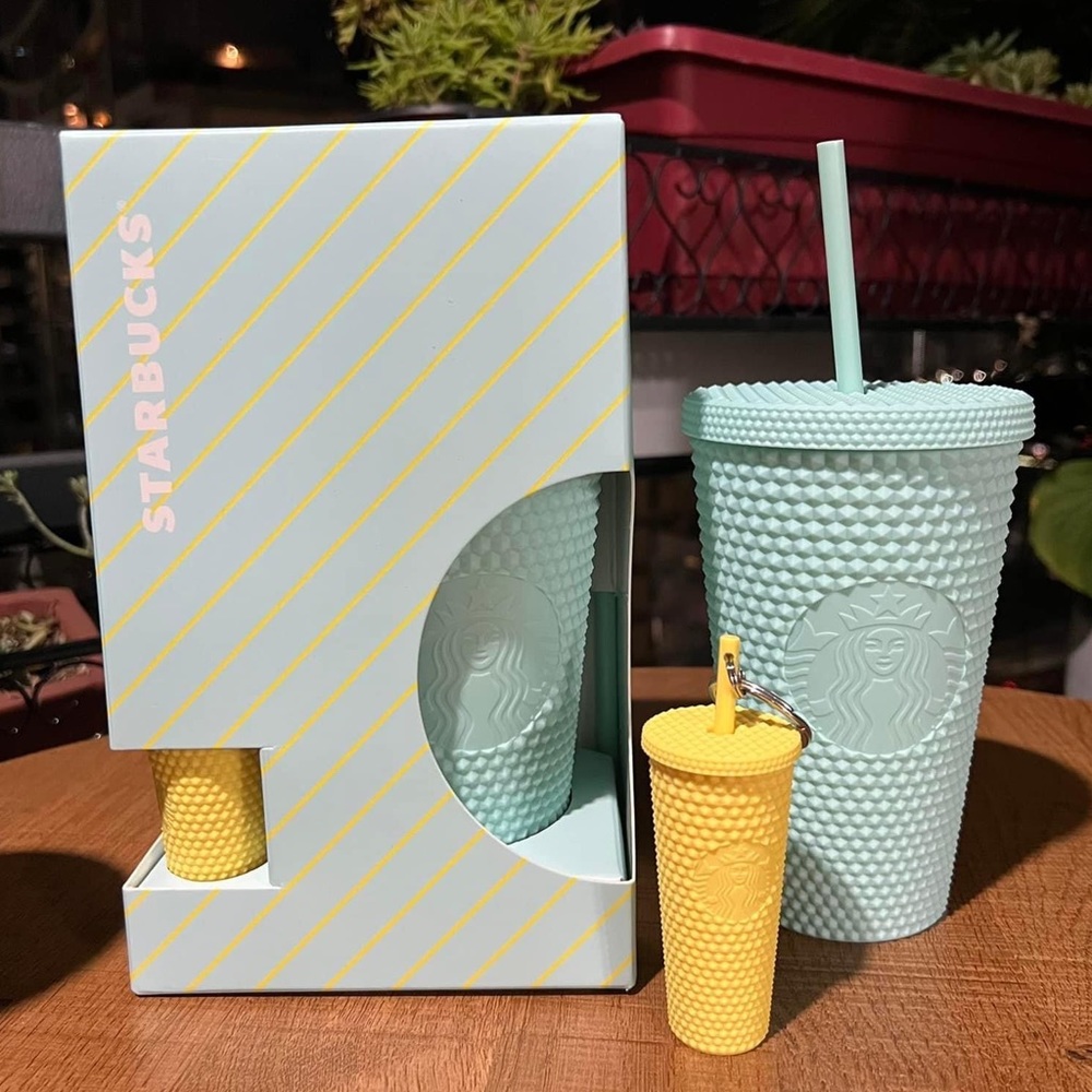 South Korea Starbucks - Active summer stud joyful set